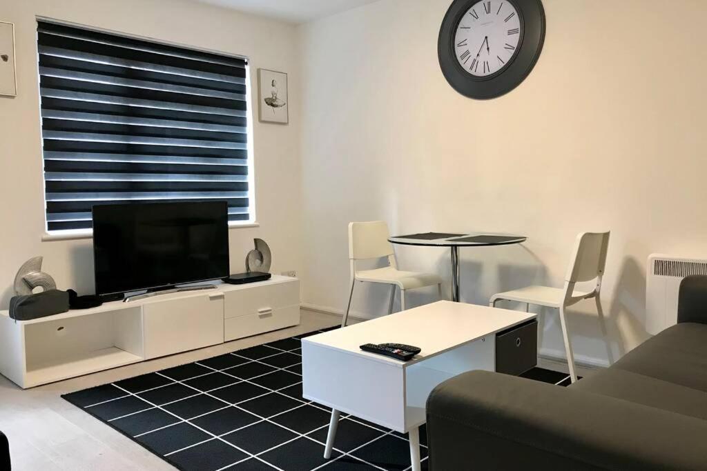 Apartament Spacious & Luxurious 1 Bed House In Thamesmead Thamesmead  Zewnętrze zdjęcie